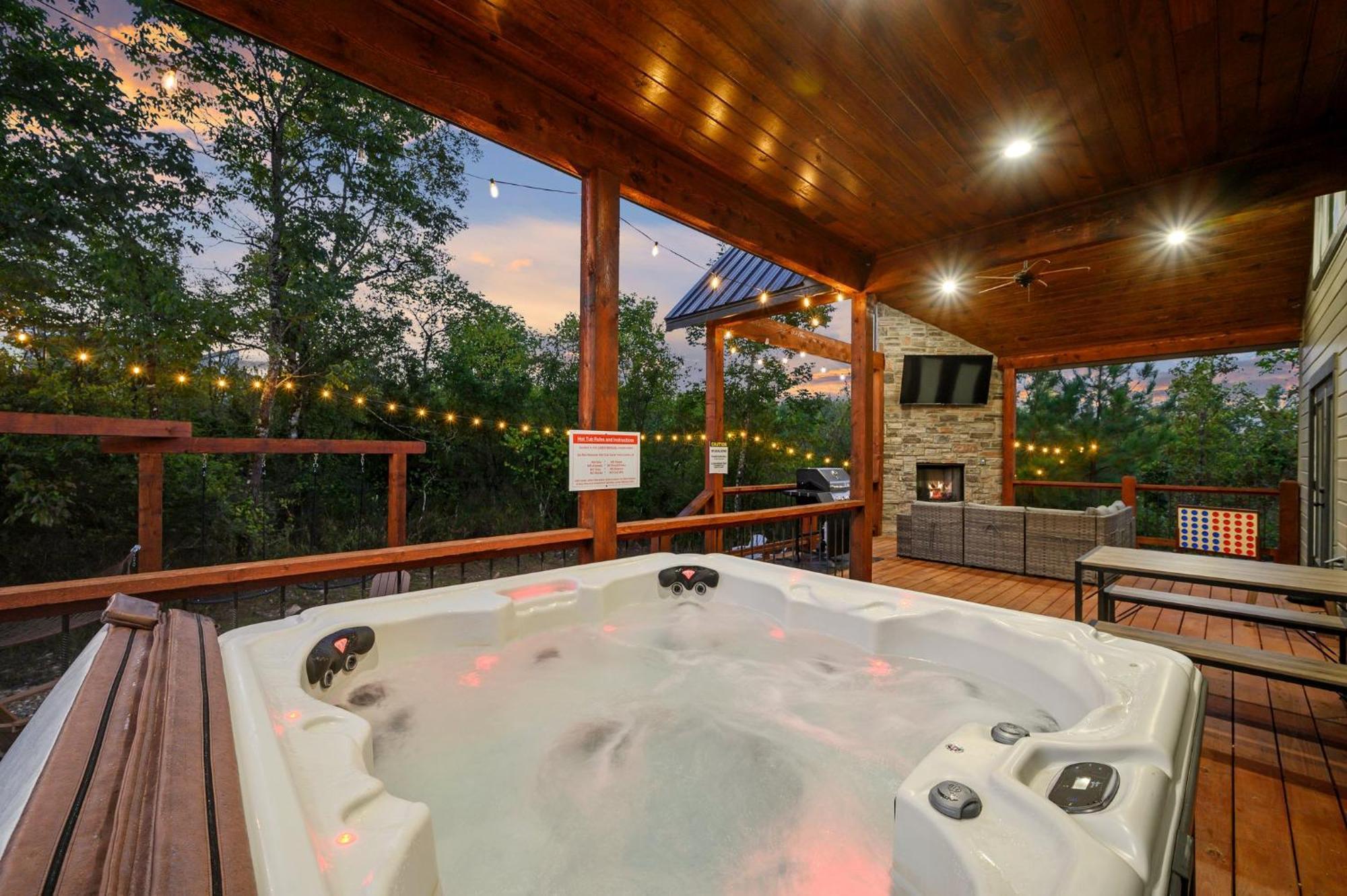 Villa Under The Stars - Secluded, Hot Tub, Firepit, Games à Broken Bow Extérieur photo