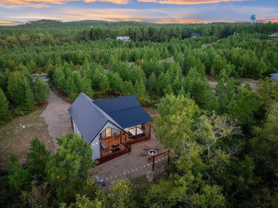 Villa Under The Stars - Secluded, Hot Tub, Firepit, Games à Broken Bow Extérieur photo